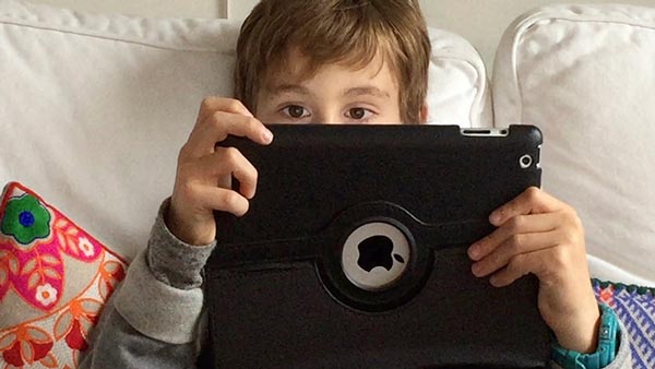 You are currently viewing Digitale Kompetenz – medienkompetente Kinder